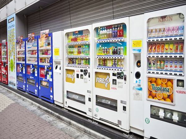 自動售貨機假定在商店投放有哪些需求留意的地方？